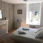 Les Escuries, Dependances Du Chateau Apartment
