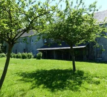 Les Escuries, Dependances Du Chateau Appartement Commes