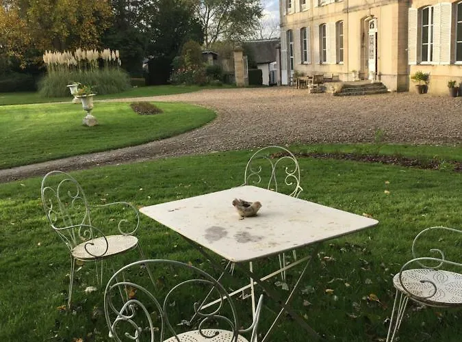 Les Escuries, Dependances Du Chateau Apartman *