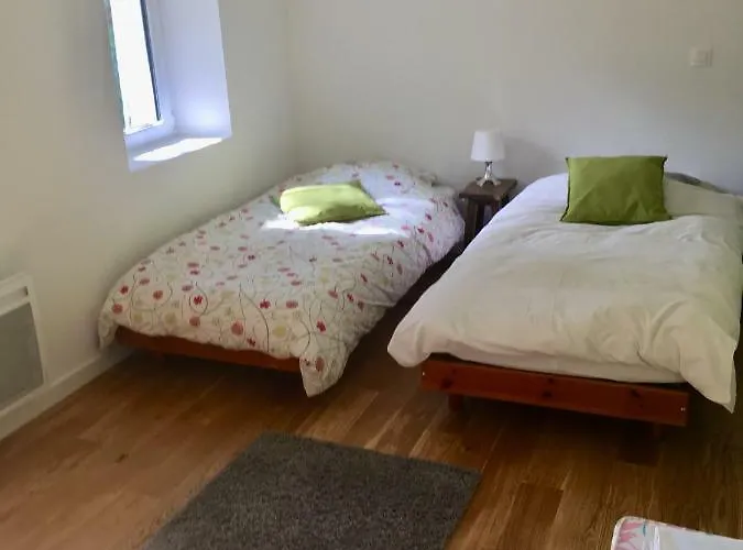 Les Escuries, Dependances Du Chateau Apartman Commes